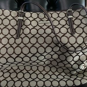 Nine West tote bag. Perfect condition used 2 months